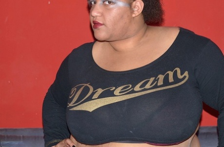 Black Full Figured hot porn archive